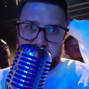 Meet your Posher, Matthew